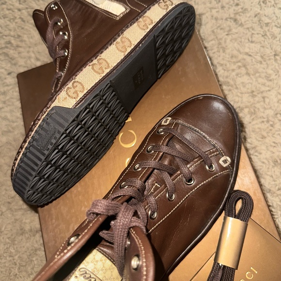 Gucci sneakers - Picture 3 of 3